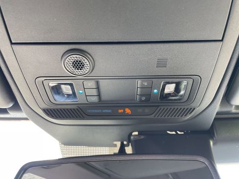 New 2026 Ford Bronco Outer Banks AWD/4WD image 18