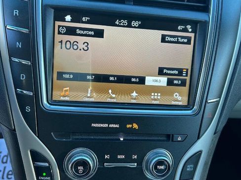 Used 2017 Lincoln MKX Select w/ Select Plus Package image 27