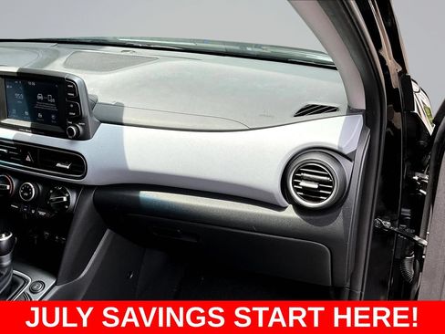 Used 2021 Hyundai Kona SEL Plus w/ Cargo Package AWD/4WD image 27