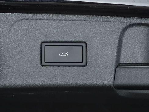 New 2026 Volkswagen Atlas SEL AWD/4WD image 30