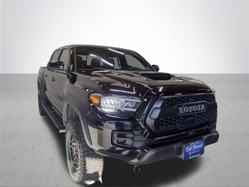 Used 2022 Toyota Tacoma TRD Pro AWD/4WD image 4