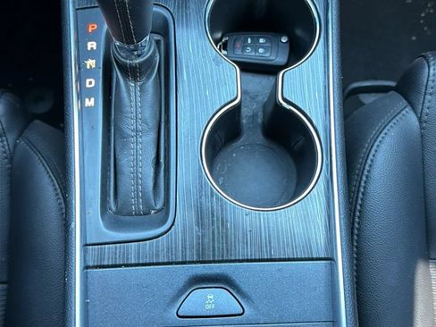 Used 2019 Chevrolet Impala LT FWD image 20