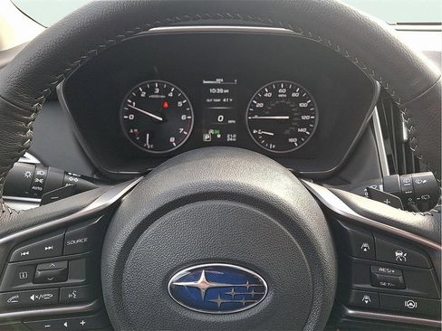 New 2025 Subaru Outback Limited image 16