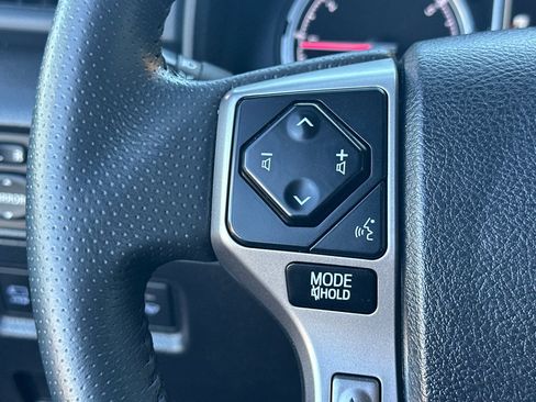 Used 2022 Toyota 4Runner Limited image 29