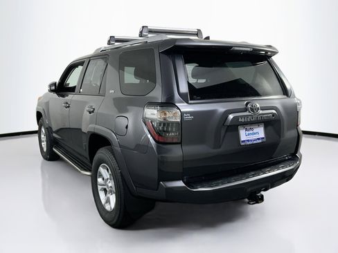 Used 2018 Toyota 4Runner SR5 image 7