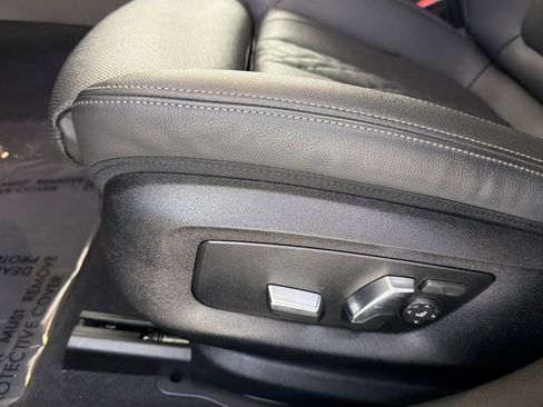 Used 2023 BMW 530i w/ Convenience Package RWD image 14