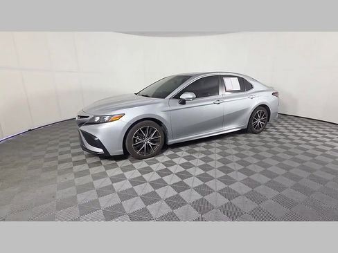 Used 2022 Toyota Camry SE FWD image 50