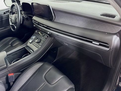 Used 2024 Hyundai Palisade Limited image 34