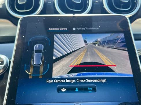 Used 2023 Mercedes-Benz GLC 300 image 32