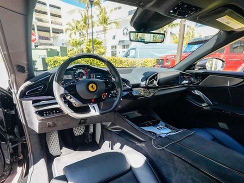 Used 2024 Ferrari Purosangue AWD/4WD image 3