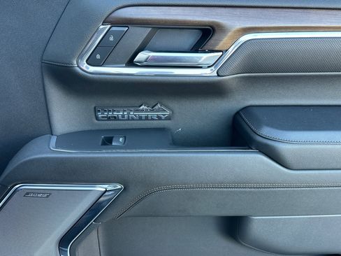 Used 2024 Chevrolet Silverado 1500 High Country w/ Technology Package image 21