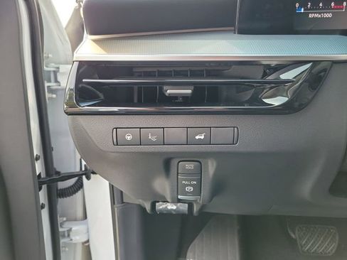 New 2026 Nissan Murano Platinum w/ Cargo Package AWD/4WD image 10