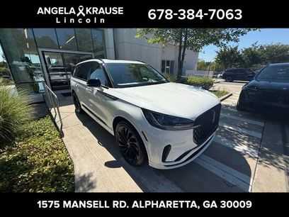 New 2025 Lincoln Aviator Reserve w/ Luxury Package