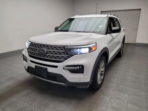 Used 2021 Ford Explorer Limited w/ Equipment Group 301A AWD/4WD image 15