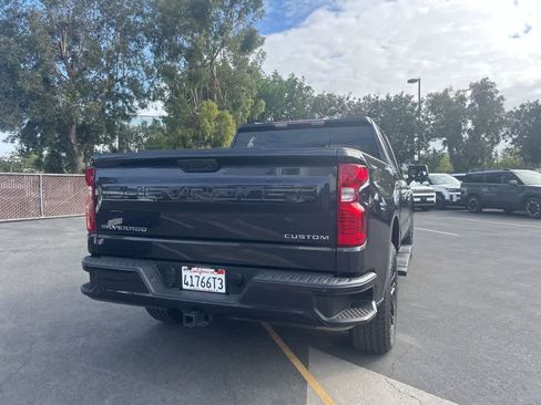 Used 2023 Chevrolet Silverado 1500 Custom RWD image 3