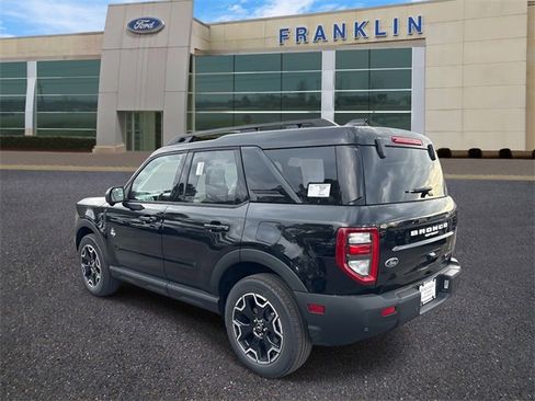 New 2025 Ford Bronco Sport Outer Banks w/ Outer Banks Tech Package+ image 5