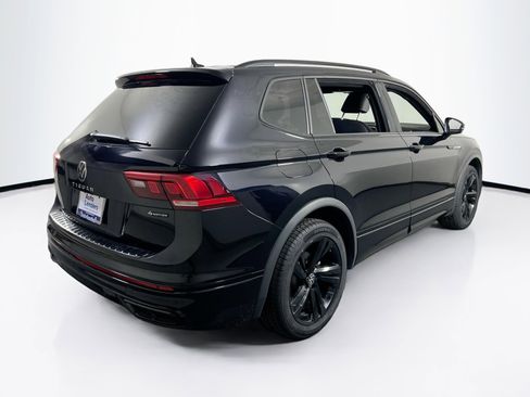 Used 2023 Volkswagen Tiguan SE R-Line AWD/4WD image 5