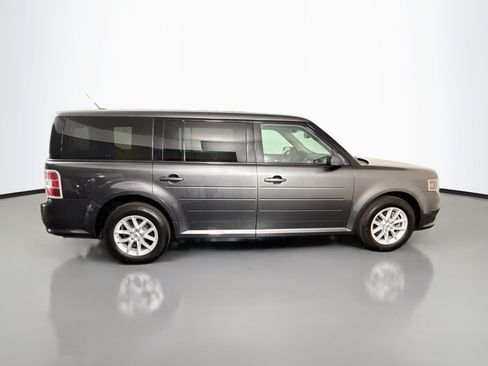Used 2019 Ford Flex SE FWD image 11