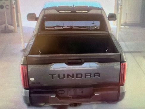Used 2023 Toyota Tundra SR5 w/ SR5 Convenience Package AWD/4WD image 12