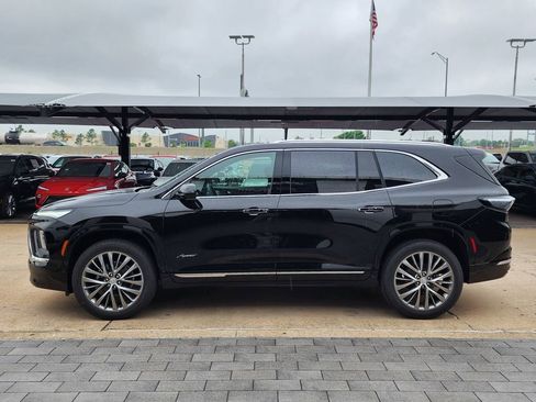 New 2026 Buick Enclave Avenir w/ Super Cruise Package AWD/4WD image 7