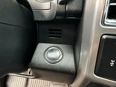 Used 2016 Ford F150 Platinum w/ Technology Package AWD/4WD image 48