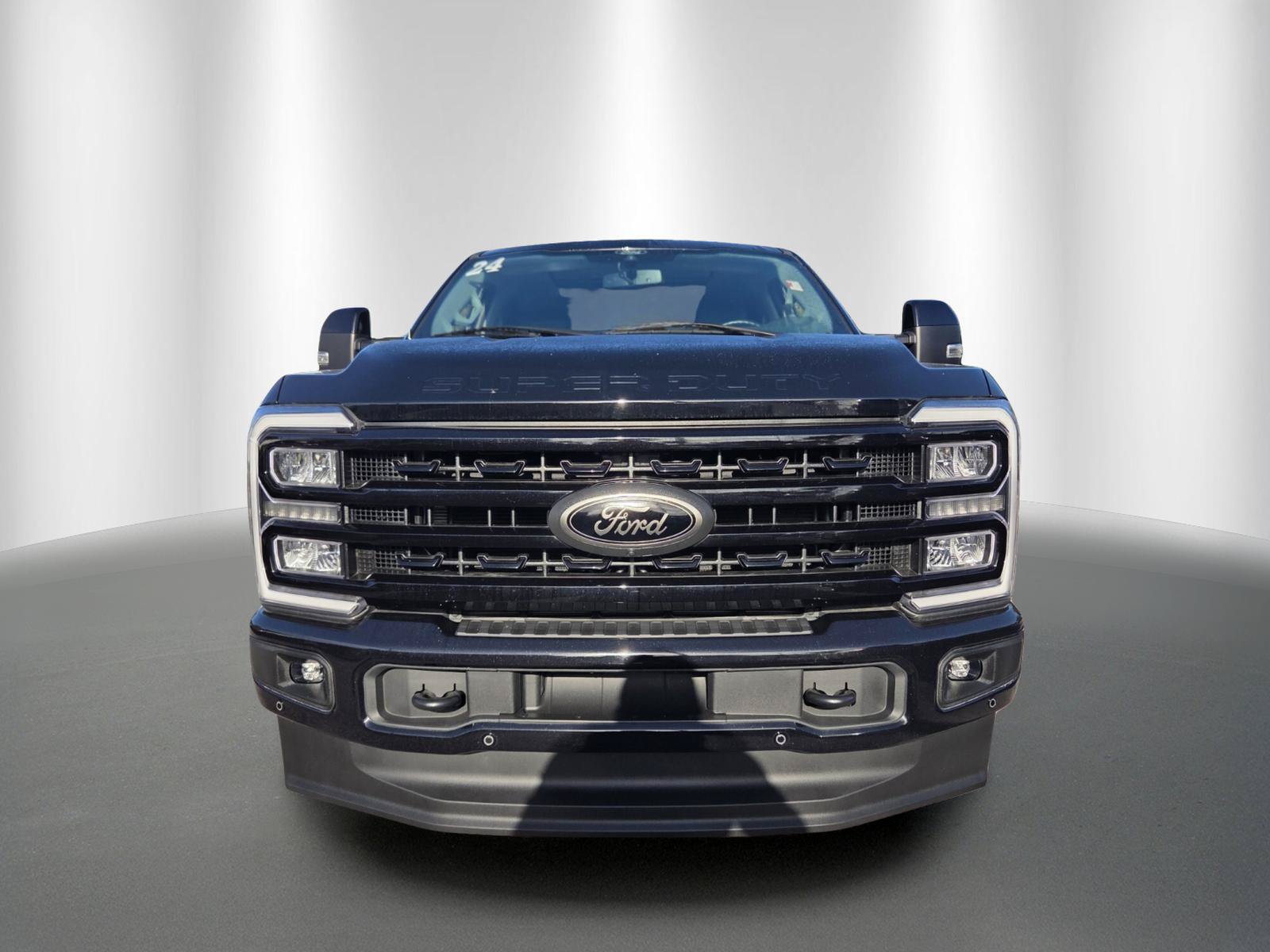Used 2024 Ford F250 Lariat w/ Lariat Ultimate Package AWD/4WD image 2