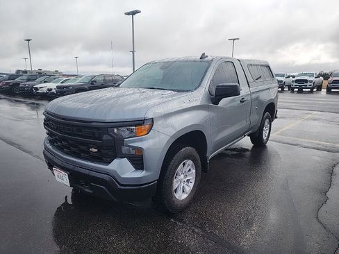 Used 2025 Chevrolet Silverado 1500 W/T w/ WT Value Package image 5