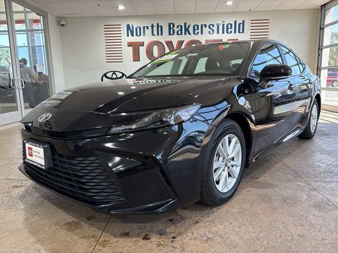 Certified 2025 Toyota Camry LE FWD image 6
