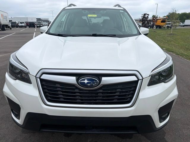Used 2021 Subaru Forester Premium AWD/4WD image 3