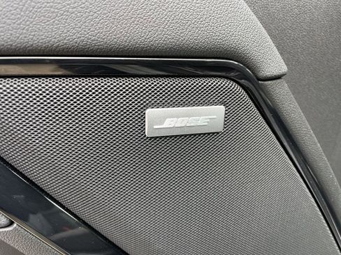 Used 2025 GMC Sierra 1500 AT4 w/ AT4 Premium Package image 7