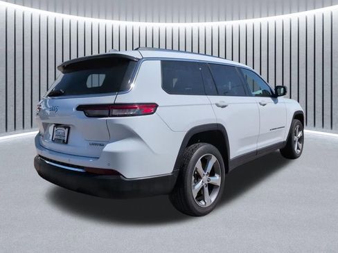 Used 2022 Jeep Grand Cherokee L Limited image 8