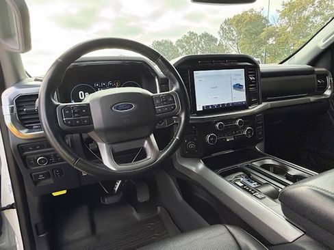 Used 2021 Ford F150 Lariat w/ FX4 Off-Road Package AWD/4WD image 10