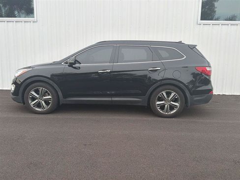 Used 2016 Hyundai Santa Fe Limited w/ Option Group 04 AWD/4WD image 6