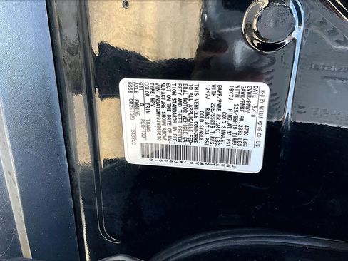 Used 2018 Nissan Rogue SL w/ Premium Package image 33