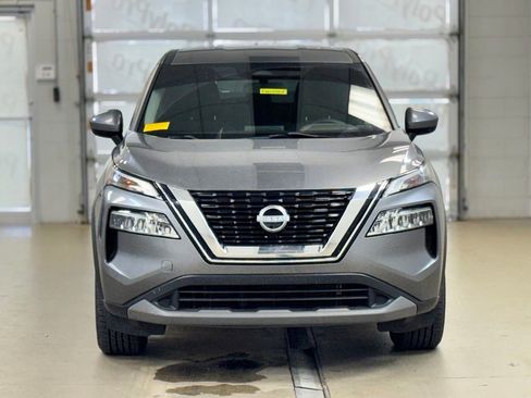 Used 2023 Nissan Rogue SV AWD/4WD image 2