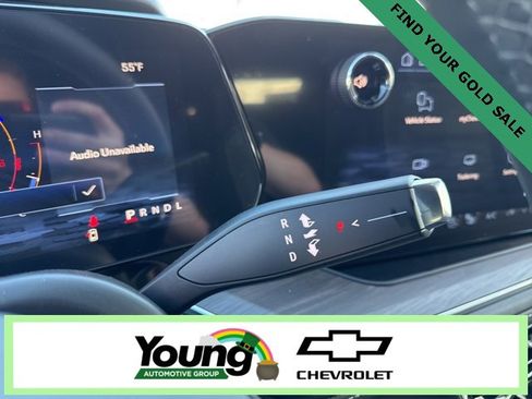 New 2026 Chevrolet Suburban Premier image 23