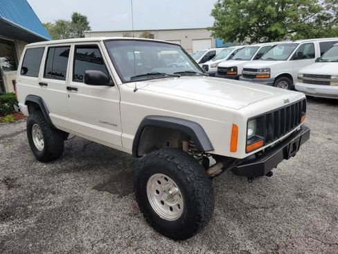 Used 1997 Jeep Cherokee SE AWD/4WD image 3