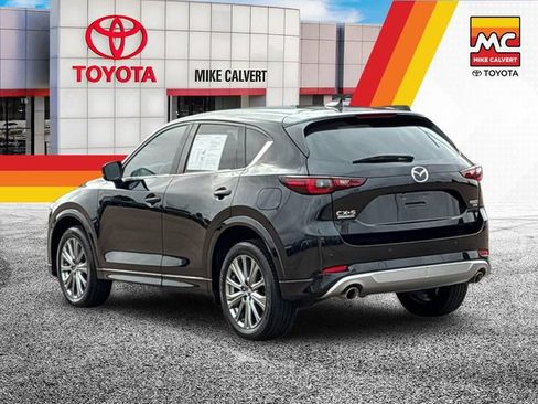 Used 2024 MAZDA CX-5 Signature AWD/4WD image 3