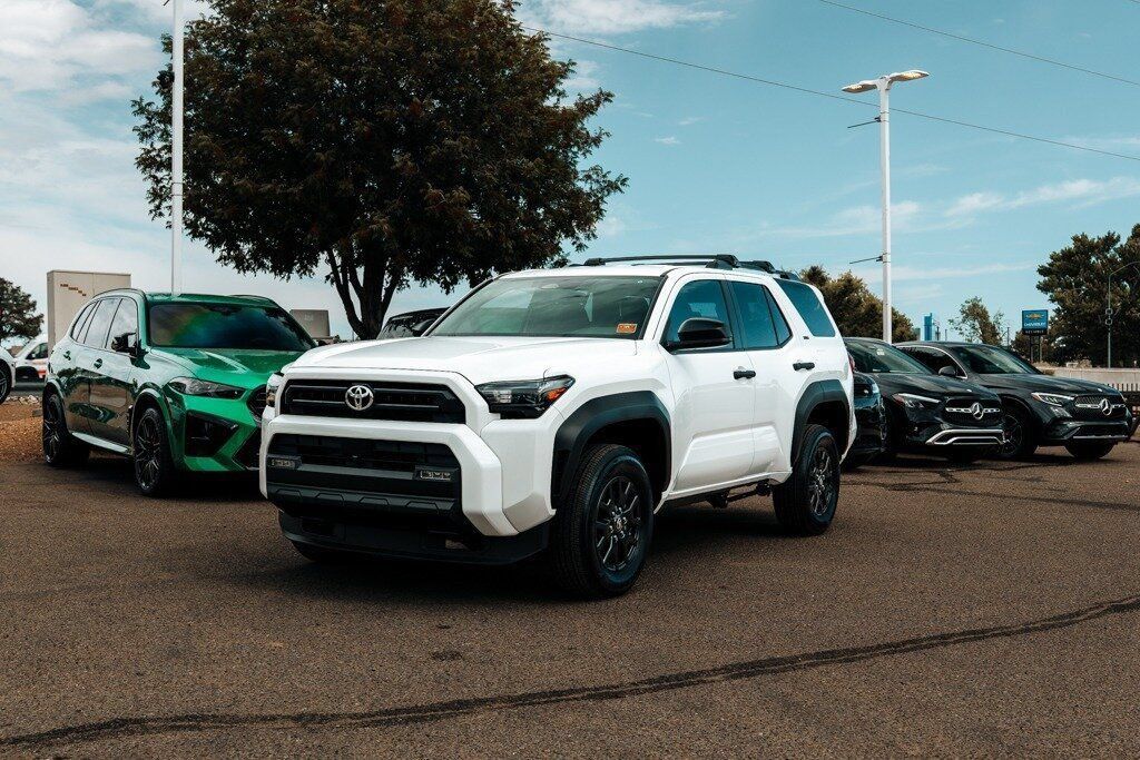 Used 2026 Toyota 4Runner SR5 AWD/4WD image 3