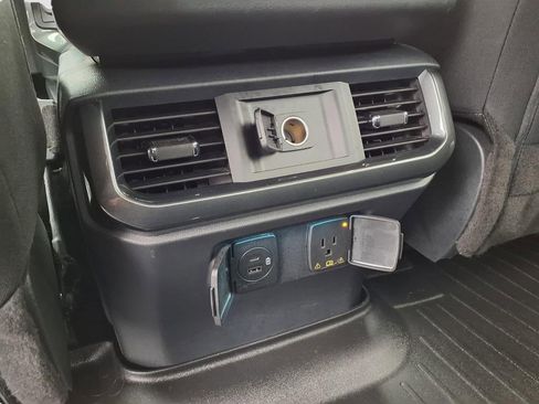 Used 2022 Ford F150 XLT w/ Equipment Group 302A High image 34