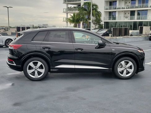 New 2026 Audi Q4 e-tron Premium Plus image 7