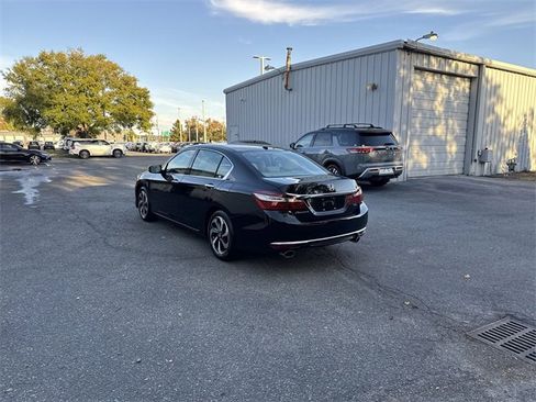 Used 2016 Honda Accord EX-L image 7