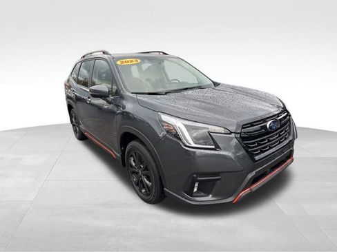 Used 2023 Subaru Forester Sport image 3