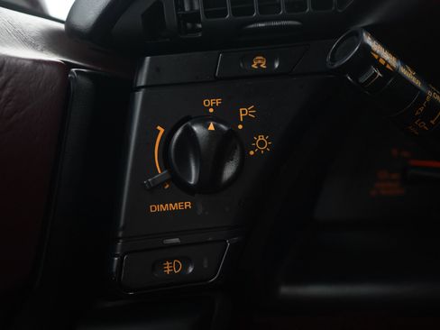 Used 1993 Chevrolet Corvette Coupe RWD image 20