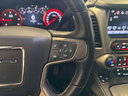 Used 2016 GMC Yukon Denali w/ Open Road Package image 35