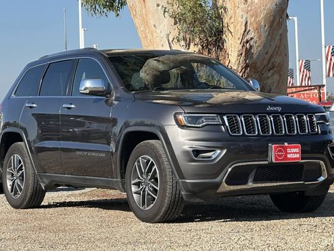Used 2019 Jeep Grand Cherokee Limited w/ Luxury Group II image 10
