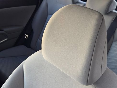 Certified 2025 Kia Soul LX image 14