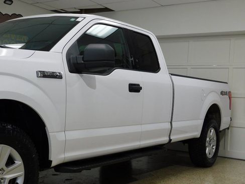 Used 2018 Ford F150 XLT w/ Heavy-Duty Payload Package image 21