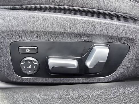 Used 2023 BMW M2 w/ Lighting Package RWD image 21