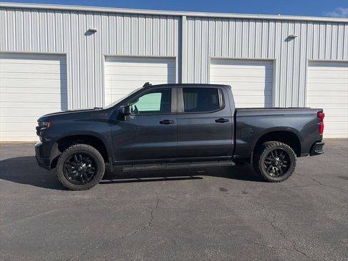 Used 2021 Chevrolet Silverado 1500 LT Trail Boss w/ Convenience Package II image 4